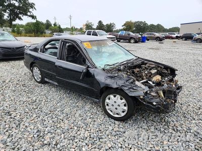Czwarte zdjęcie samochodu z boku: 1997 HONDA ACCORD LX VIN:1HGCD5639VA220272 - miniatura