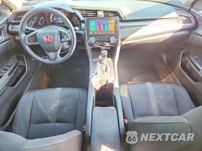 Zdjęcie 8 z 12 samochodu: 2017 HONDA CIVIC LX VIN:19XFC2F56HE064417 - miniatura