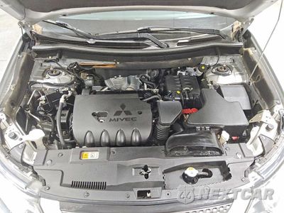 Zdjęcie 12 z 14 samochodu: 2019 MITSUBISHI OUTLANDER SE VIN:JA4AZ3A36KJ001973 - miniatura