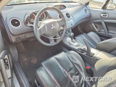 Zdjęcie 8 z 13 samochodu: 2008 MITSUBISHI ECLIPSE SE VIN:4A3AK64F38E035126 - miniatura