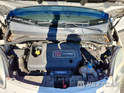 Zdjęcie 12 z 13 samochodu: 2015 FIAT 500L TREKKING VIN:ZFBCFADH0FZ034285 - miniatura