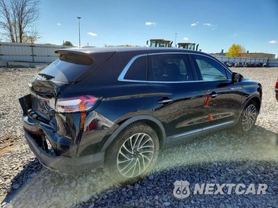 Trzecie zdjęcie samochodu z tyłu: 2019 LINCOLN NAUTILUS RESERVE VIN:2LMPJ6L98KBL11430 - miniatura