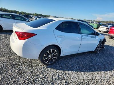 Trzecie zdjęcie samochodu z tyłu: 2019 TOYOTA COROLLA SE VIN:5YFBURHE6KP942810 - miniatura