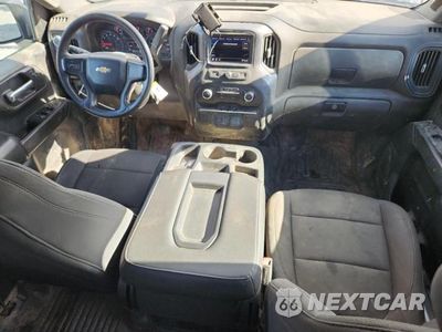 Zdjęcie 8 z 12 samochodu: 2021 CHEVROLET SILVERADO K1500 VIN:1GCRYAEH5MZ248945 - miniatura