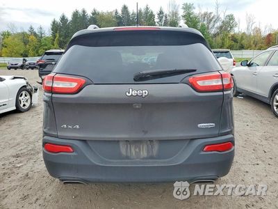 Zdjęcie 6 z 13 samochodu: 2016 JEEP CHEROKEE LATITUDE VIN:1C4PJMCS2GW114766 - miniatura