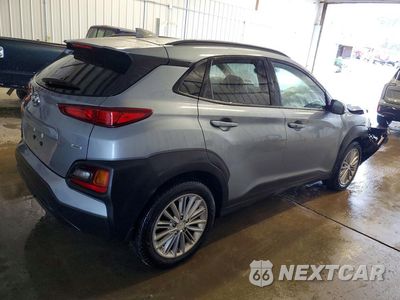 Trzecie zdjęcie samochodu z tyłu: 2020 HYUNDAI KONA SEL VIN:KM8K2CAA1LU406115 - miniatura
