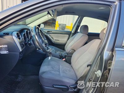 Zdjęcie 7 z 12 samochodu: 2006 TOYOTA MATRIX XR VIN:2T1KR32E66C582757 - miniatura