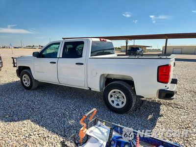 Drugie zdjęcie samochodu z przodu: 2018 CHEVROLET SILVERADO K1500 VIN:3GCUKNEC1JG476461 - miniatura
