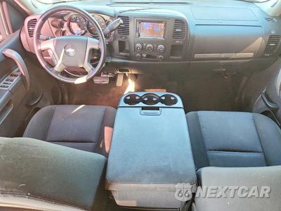 Zdjęcie 8 z 12 samochodu: 2010 CHEVROLET SILVERADO C1500 LT VIN:3GCRCSE01AG184896 - miniatura