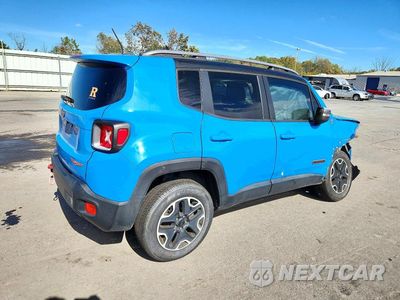 Trzecie zdjęcie samochodu z tyłu: 2015 JEEP RENEGADE TRAILHAWK VIN:ZACCJBCT0FPB69043 - miniatura