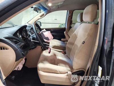 Zdjęcie 7 z 13 samochodu: 2014 DODGE GRAND CARAVAN SE VIN:2C4RDGBGXER428234 - miniatura