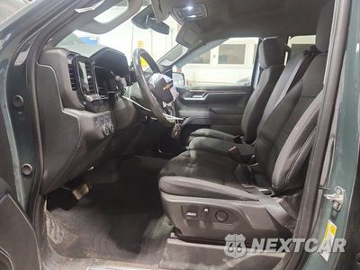 Zdjęcie 7 z 12 samochodu: 2025 CHEVROLET SILVERADO K1500 LT VIN:1GCUKDED1SZ172292 - miniatura