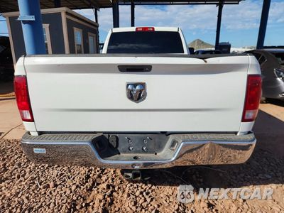 Zdjęcie 6 z 13 samochodu: 2017 RAM 1500 ST VIN:3C6JR6DT9HG769032 - miniatura