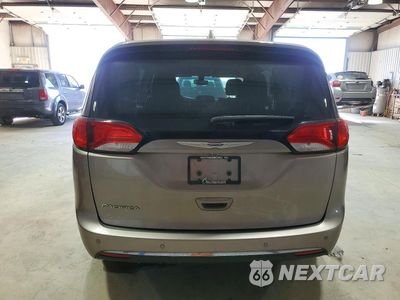 Zdjęcie 6 z 13 samochodu: 2018 CHRYSLER PACIFICA TOURING PLUS VIN:2C4RC1FG2JR261906 - miniatura