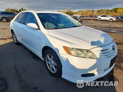 Czwarte zdjęcie samochodu z boku: 2008 TOYOTA CAMRY LE VIN:4T1BE46K98U758705 - miniatura
