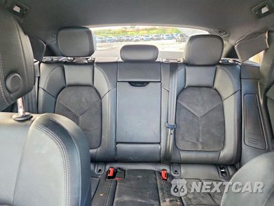 Zdjęcie 10 z 14 samochodu: 2020 PORSCHE MACAN VIN:WP1AA2A51LLB04358 - miniatura