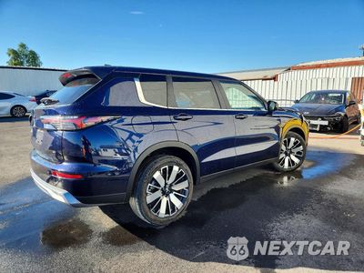 Trzecie zdjęcie samochodu z tyłu: 2026 MITSUBISHI OUTLANDER SE VIN:JA4J3VAB0TZ058905 - miniatura