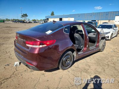 Trzecie zdjęcie samochodu z tyłu: 2018 KIA OPTIMA LX VIN:5XXGT4L37JG217810 - miniatura