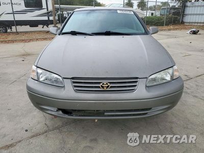 Piąte zdjęcie samochodu w środku: 1998 TOYOTA CAMRY LE VIN:JT2BG22K0W0217029 - miniatura