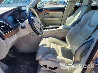 Zdjęcie 7 z 12 samochodu: 2016 VOLVO XC90 T6 VIN:YV4A22PL1G1017921 - miniatura
