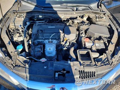 Zdjęcie 11 z 12 samochodu: 2017 HONDA ACCORD LX VIN:1HGCR2F35HA190854 - miniatura