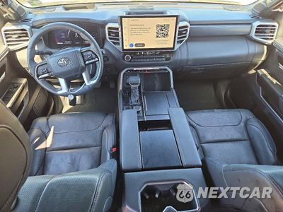Zdjęcie 8 z 13 samochodu: 2025 TOYOTA SEQUOIA PLATINUM VIN:7SVAAABA5SX053760 - miniatura