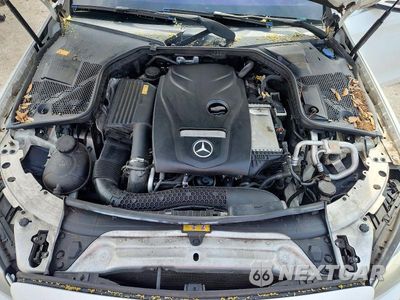 Zdjęcie 11 z 12 samochodu: 2016 MERCEDES-BENZ C 300 VIN:55SWF4JB3GU120207 - miniatura