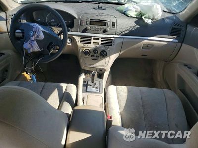 Zdjęcie 8 z 12 samochodu: 2007 HYUNDAI SONATA GLS VIN:5NPET46C97H282982 - miniatura