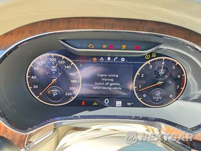 Zdjęcie 9 z 13 samochodu: 2020 BENTLEY FLYING SPUR VIN:SCBBB6ZG7LC082479 - miniatura