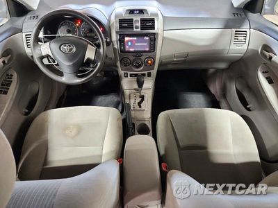 Zdjęcie 8 z 13 samochodu: 2013 TOYOTA COROLLA LE VIN:2T1BU4EE4DC025004 - miniatura