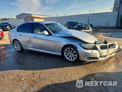 Czwarte zdjęcie samochodu z boku: 2011 BMW 328 I VIN:WBAPH7C56BE683087 - miniatura