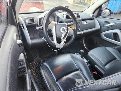 Zdjęcie 8 z 12 samochodu: 2009 SMART FORTWO PASSION VIN:WMEEK31X89K275101 - miniatura