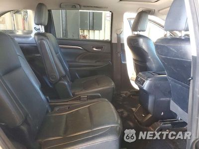 Zdjęcie 11 z 14 samochodu: 2016 TOYOTA HIGHLANDER LIMITED VIN:5TDYKRFH6GS147364 - miniatura