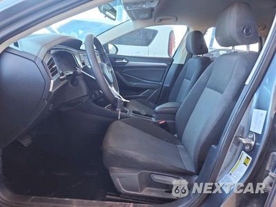 Zdjęcie 7 z 12 samochodu: 2019 VOLKSWAGEN JETTA S VIN:3VWC57BU0KM080887 - miniatura