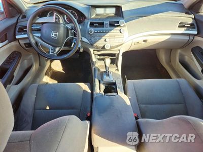 Zdjęcie 8 z 12 samochodu: 2011 HONDA ACCORD LXP VIN:1HGCP2F49BA152663 - miniatura