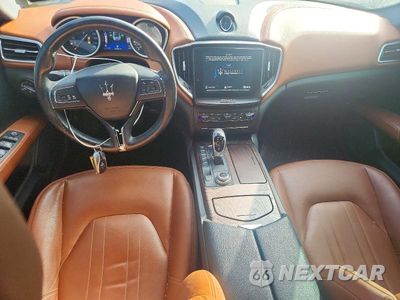 Zdjęcie 8 z 12 samochodu: 2018 MASERATI GHIBLI S VIN:ZAM57YTA8J1286305 - miniatura