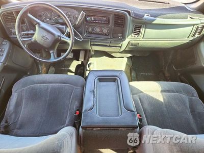 Zdjęcie 8 z 12 samochodu: 2001 CHEVROLET SILVERADO K1500 VIN:2GCEK19T011358210 - miniatura