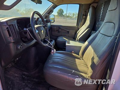 Zdjęcie 7 z 13 samochodu: 2016 CHEVROLET EXPRESS G2500 VIN:1GCWGAFF8G1118213 - miniatura