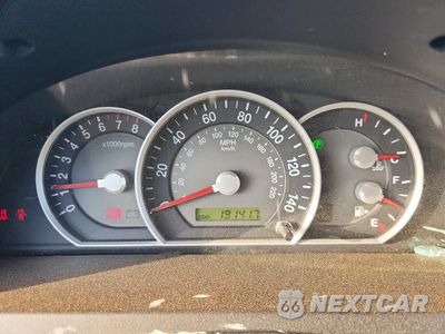 Zdjęcie 9 z 13 samochodu: 2007 KIA SORENTO BASE VIN:KNDJD736875673682 - miniatura