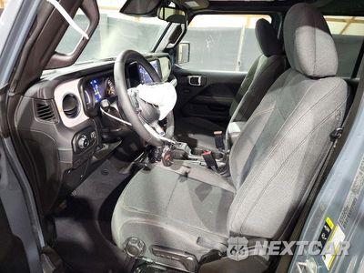 Zdjęcie 7 z 13 samochodu: 2026 JEEP WRANGLER SAHARA VIN:1C4PJXEN8TW264061 - miniatura