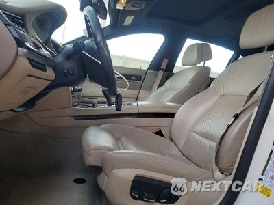 Zdjęcie 7 z 12 samochodu: 2013 BMW 750 I VIN:WBAYA8C58DC996560 - miniatura