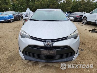 Piąte zdjęcie samochodu w środku: 2018 TOYOTA COROLLA LE VIN:2T1BURHE5JC059652 - miniatura