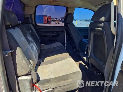 Zdjęcie 10 z 12 samochodu: 2007 CHEVROLET SILVERADO LT VIN:2GCEC13C071705971 - miniatura