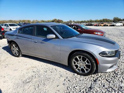 Czwarte zdjęcie samochodu z boku: 2016 DODGE CHARGER SXT VIN:2C3CDXJG4GH303931 - miniatura