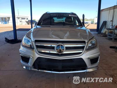 Piąte zdjęcie samochodu w środku: 2016 MERCEDES-BENZ GL 550 4MATIC VIN:4JGDF7DE8GA639368 - miniatura