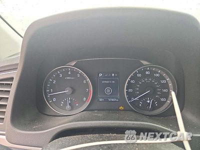 Zdjęcie 9 z 12 samochodu: 2018 HYUNDAI ELANTRA VALUE EDITION VIN:5NPD84LF6JH354823 - miniatura