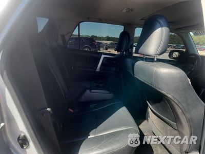 Zdjęcie 11 z 13 samochodu: 2011 TOYOTA 4RUNNER LIMITED VIN:JTEZU5JR9B5015684 - miniatura