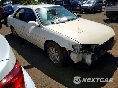 Czwarte zdjęcie samochodu z boku: 2000 TOYOTA CAMRY LE V6 VIN:JT2BF28K0Y0275834 - miniatura