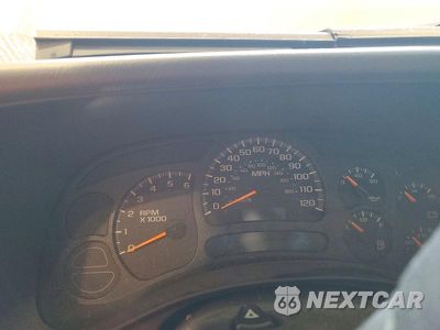Zdjęcie 9 z 14 samochodu: 2003 CHEVROLET SUBURBAN LS 2500 VIN:3GNEC16Z13G303787 - miniatura