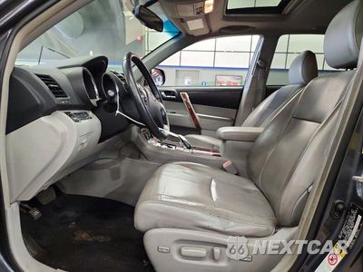 Zdjęcie 7 z 13 samochodu: 2011 TOYOTA HIGHLANDER LIMITED VIN:5TDDK3EH6BS068086 - miniatura